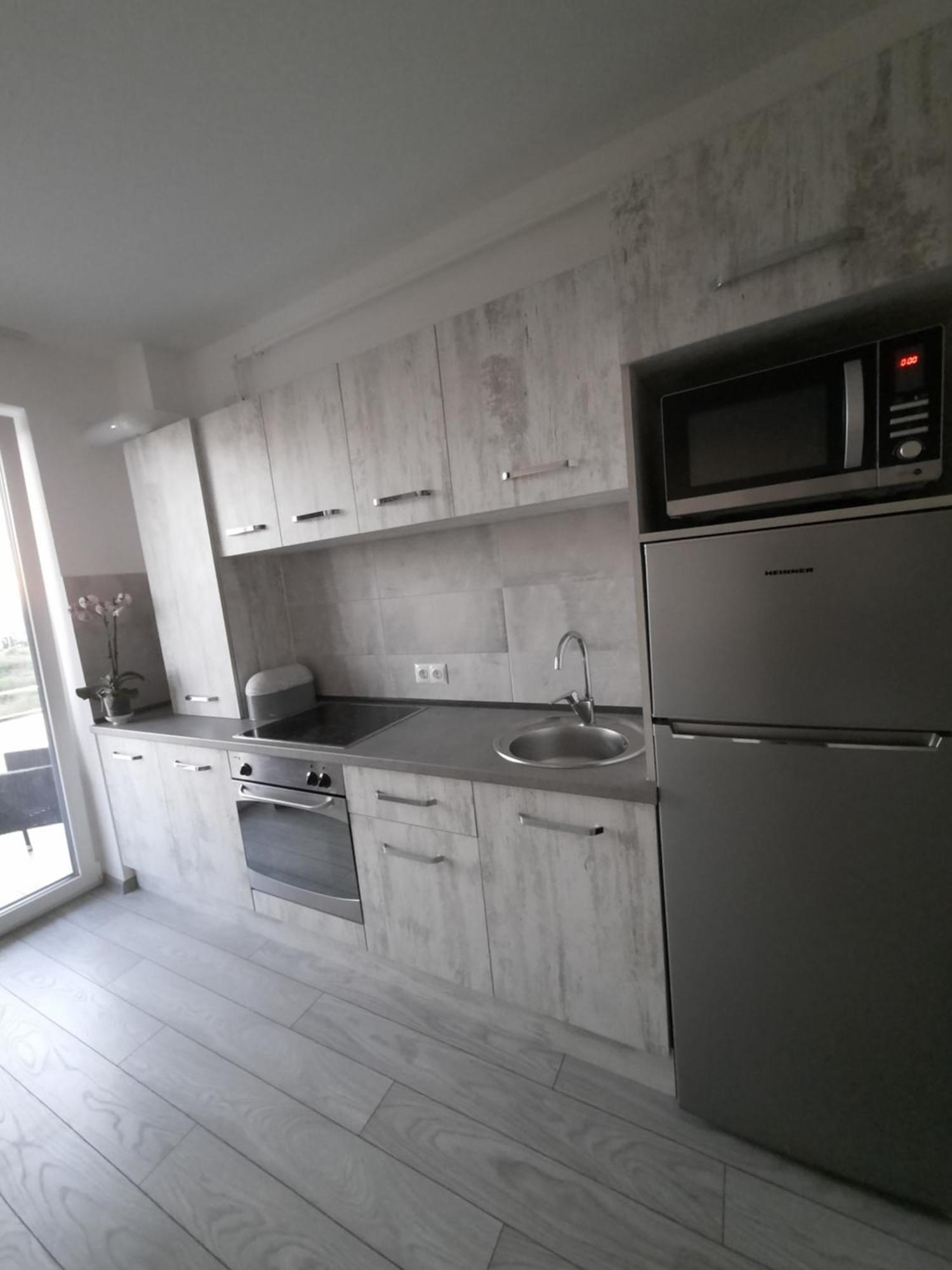 Grey Residence Apartament Targu-Mures Bagian luar foto